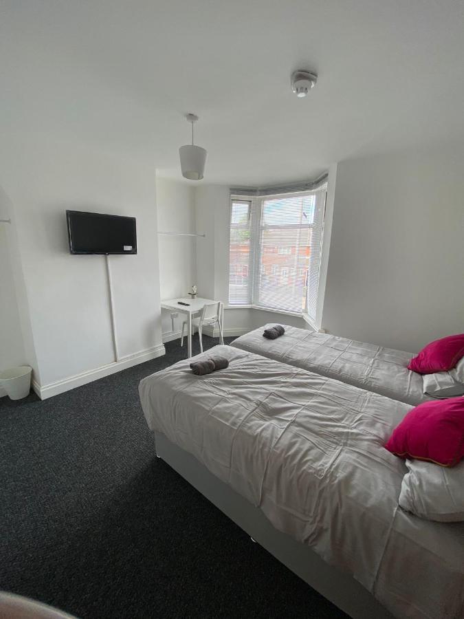 174 Boaler Street Hotel Liverpool Buitenkant foto